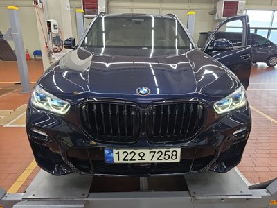 2021 BMW X5 — фото 5