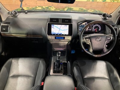 TOYOTA LAND CRUISER PRADO - 2