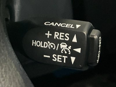 TOYOTA LAND CRUISER PRADO - 7