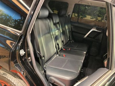 TOYOTA LAND CRUISER PRADO - 10