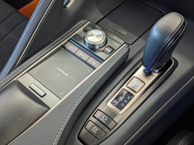 صورة مصغرة 11 لـ 2018 Lexus LC