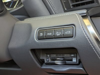 صورة مصغرة 14 لـ 2018 Lexus LC