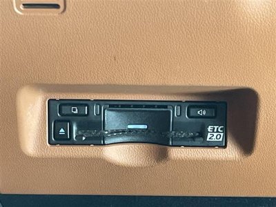 2023 Toyota VELLFIRE photo 5