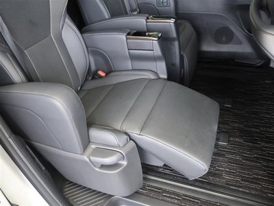2023 TOYOTA ALPHARD — миниатюра 30