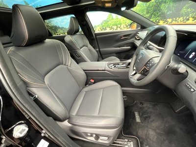 TOYOTA CROWN ESTATE - 9