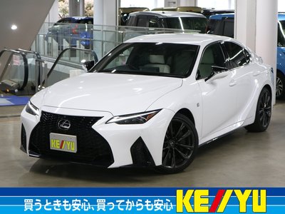 LEXUS IS - 1