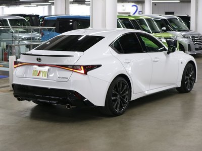 LEXUS IS - 6