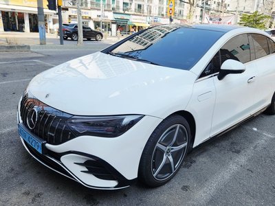 MERCEDES-BENZ EQE - 1