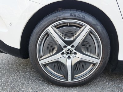 MERCEDES-BENZ EQE - 6