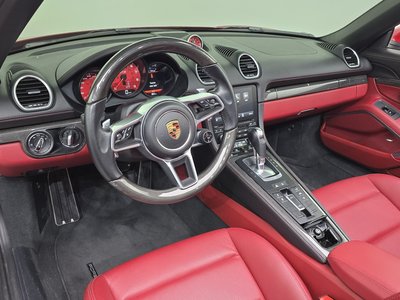 صورة 5 لـ 2022 Porsche 718