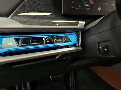 2024 BMW 7 SERIES — миниатюра 30