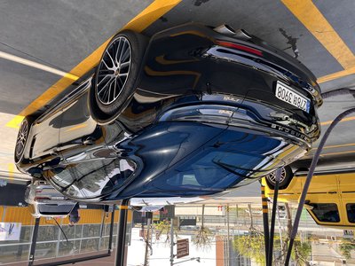 PORSCHE PANAMERA - 3