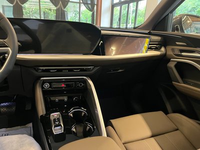 صورة مصغرة 14 لـ 2026 AUDI Q5