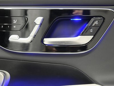 2025 Mercedes-BENZ GLC AMG — миниатюра 25