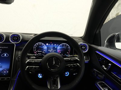 2025 Mercedes-BENZ GLC AMG — миниатюра 11