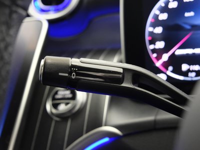 2025 Mercedes-BENZ GLC AMG — миниатюра 15