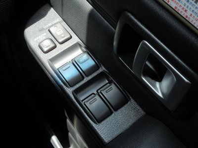 2024 Toyota LAND CRUISER 70 — миниатюра 46