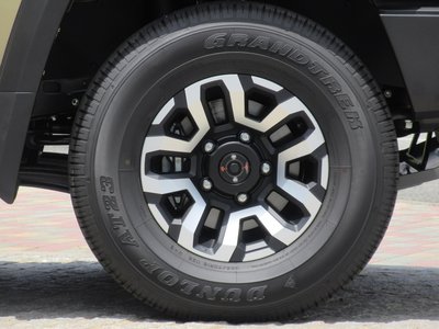 2024 Toyota LAND CRUISER 70 — миниатюра 15