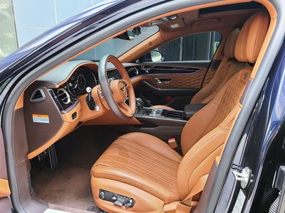 2021 Bentley FLYING SPUR — фото 3