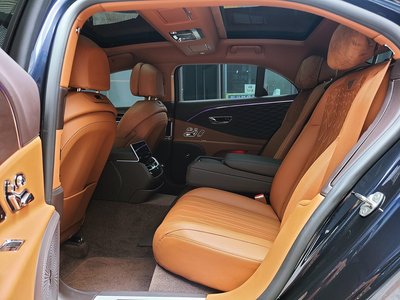 صورة مصغرة 16 لـ 2021 Bentley FLYING SPUR