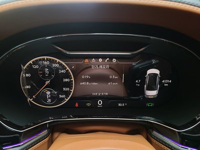 2021 Bentley FLYING SPUR — фото 9