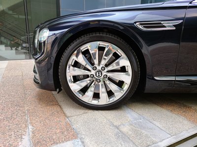 صورة مصغرة 20 لـ 2021 Bentley FLYING SPUR
