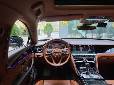 2021 Bentley FLYING SPUR — фото 7