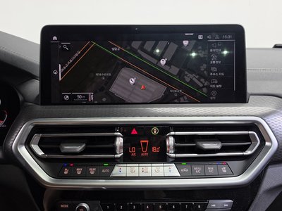 2025 BMW X4 缩略图 18