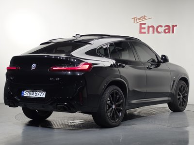 2025 BMW X4 — фото 4