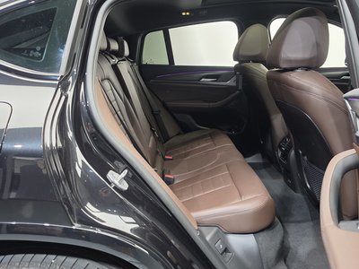 2025 BMW X4 缩略图 17