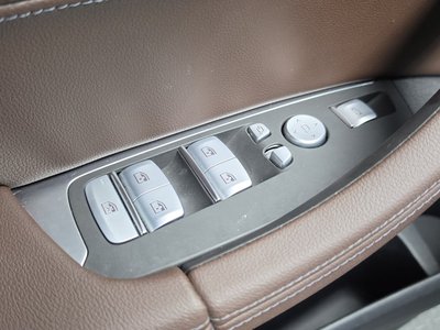 2025 BMW X4 缩略图 37