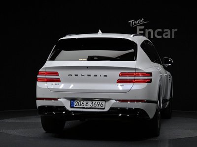 صورة 4 لـ 2021 Genesis GV80