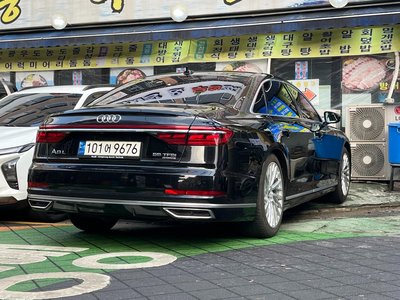 AUDI A8 - 3