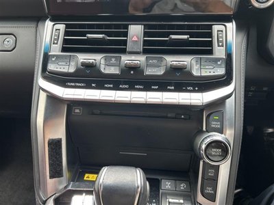 2021 Toyota LAND CRUISER 300 缩略图 19