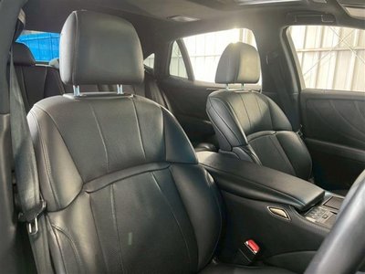LEXUS LS - 7