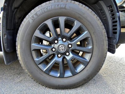 TOYOTA LAND CRUISER PRADO - 6