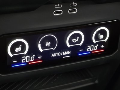 صورة 8 لـ 2025 BMW 5 SERIES