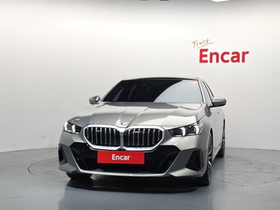 صورة 2 لـ 2025 BMW 5 SERIES