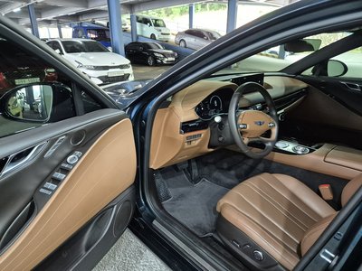 GENESIS G80 (RG3) - 9