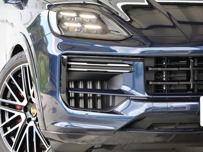 PORSCHE CAYENNE - 5