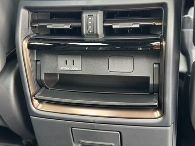صورة مصغرة 77 لـ 2026 Toyota ALPHARD