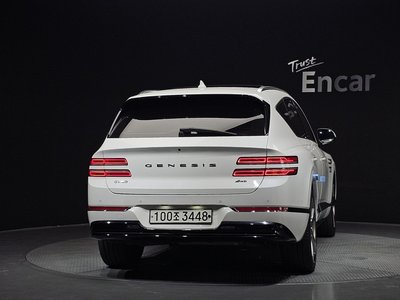 صورة 3 لـ 2020 Genesis GV80