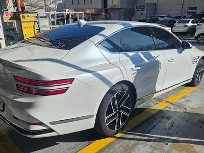 GENESIS G80 (RG3) - 3
