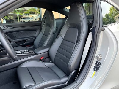 PORSCHE 911 - 4