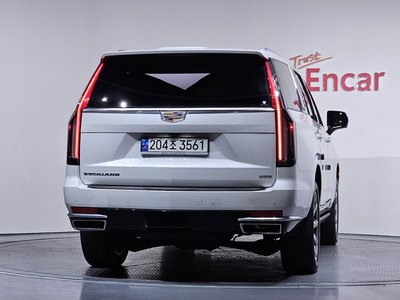 CADILLAC ESCALADE 5TH GENERATION - 5