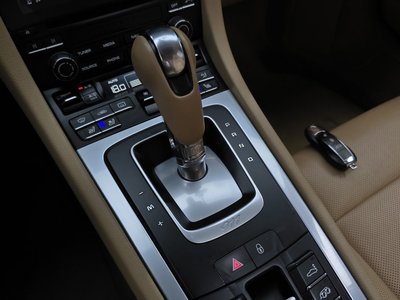 PORSCHE 911 - 9