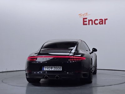 PORSCHE 911 - 4