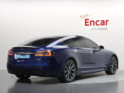2019 Tesla MODEL S — фото 2