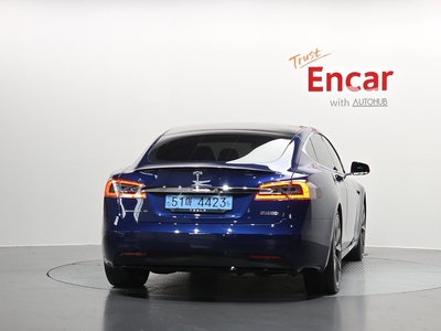 2019 Tesla MODEL S — фото 4