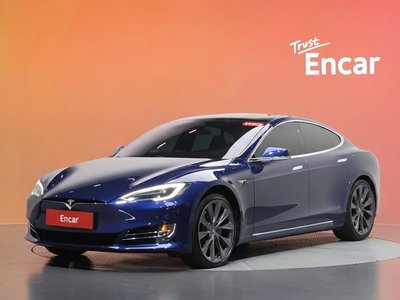2019 Tesla MODEL S — фото 1
